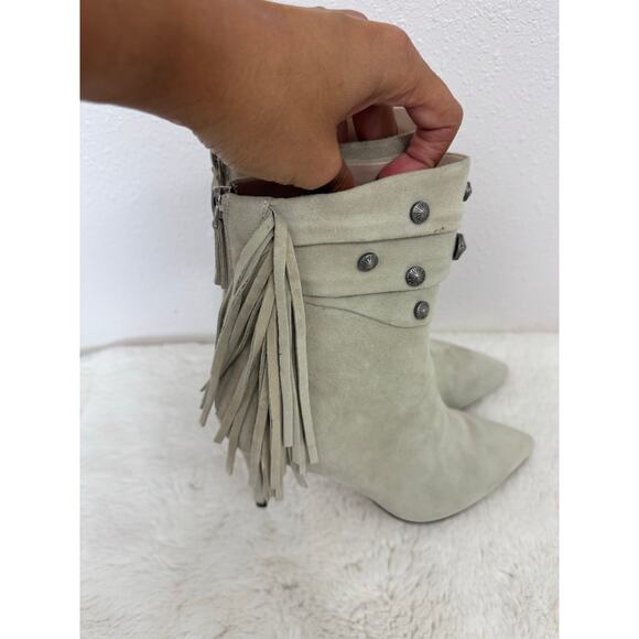 Paige Suede Fringe Studded Ankle Boots Size 8 Beige Western Boho - Picture 8 of 9